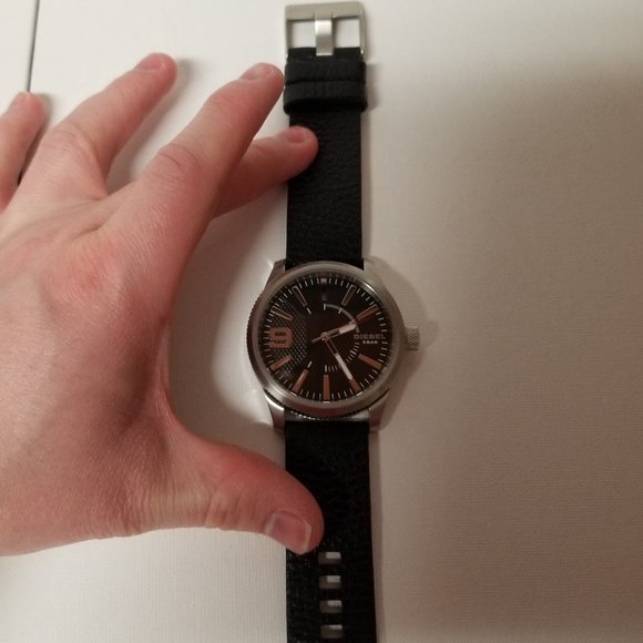 Diesel Wristwatch - Picture 4 of 5